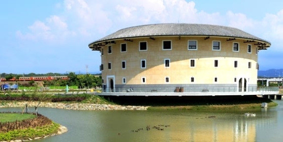 Hakka Round House